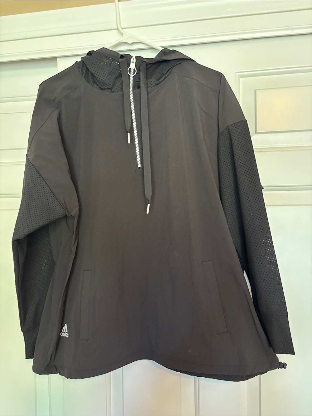 Adidas ladies Black Hooded Pullover Jacket size med